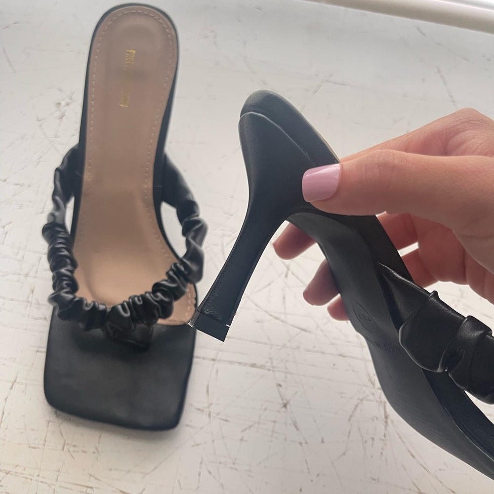 PLT ruched square toe heels - Picture 3 of 4
